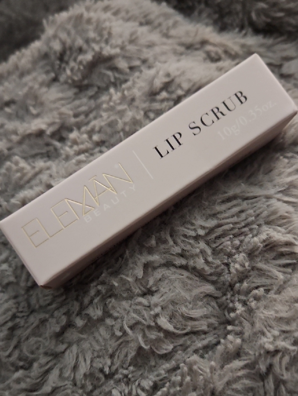 Elemán Beauty Lip Scrub